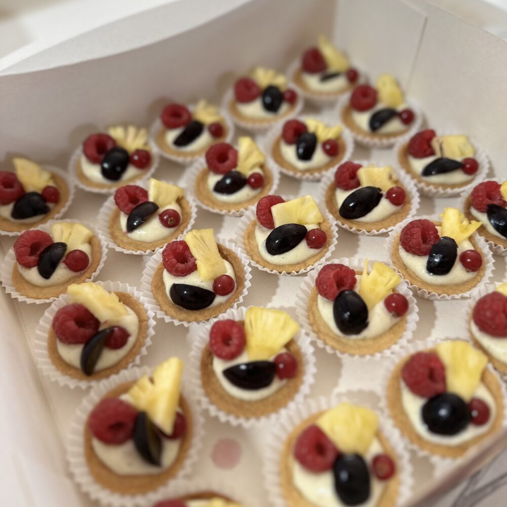 Mini-tartelettes gourmandes (15 pièces) – Image 3